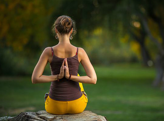 瑜伽培訓之后彎練習，怎樣做可以更好的開肩呢？
